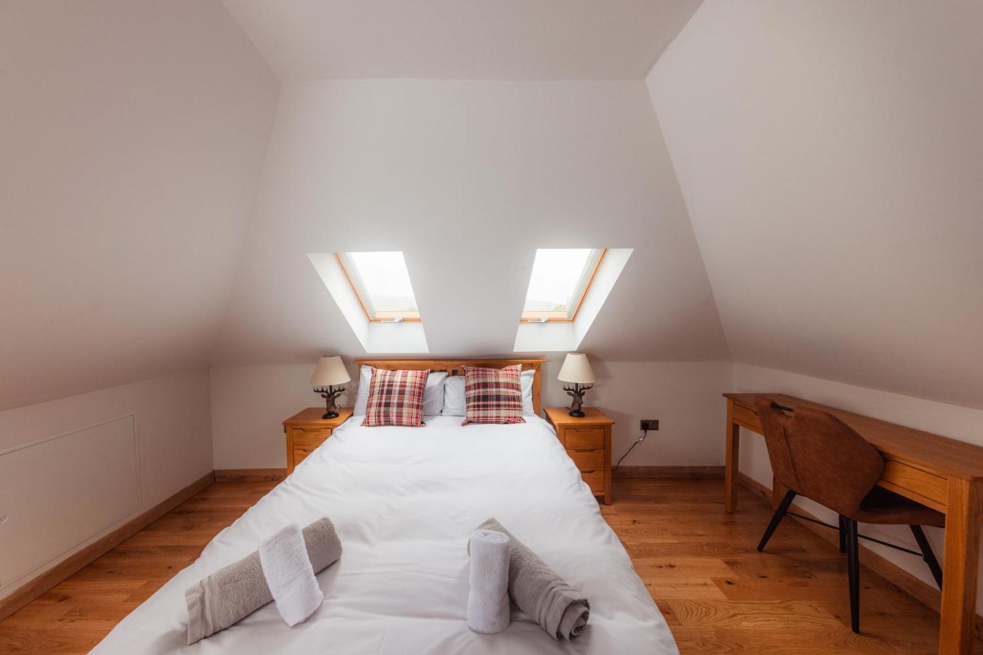 Luxury Cottage With Stunning Views By Fairy Pools 4 Carbost  Bagian luar foto