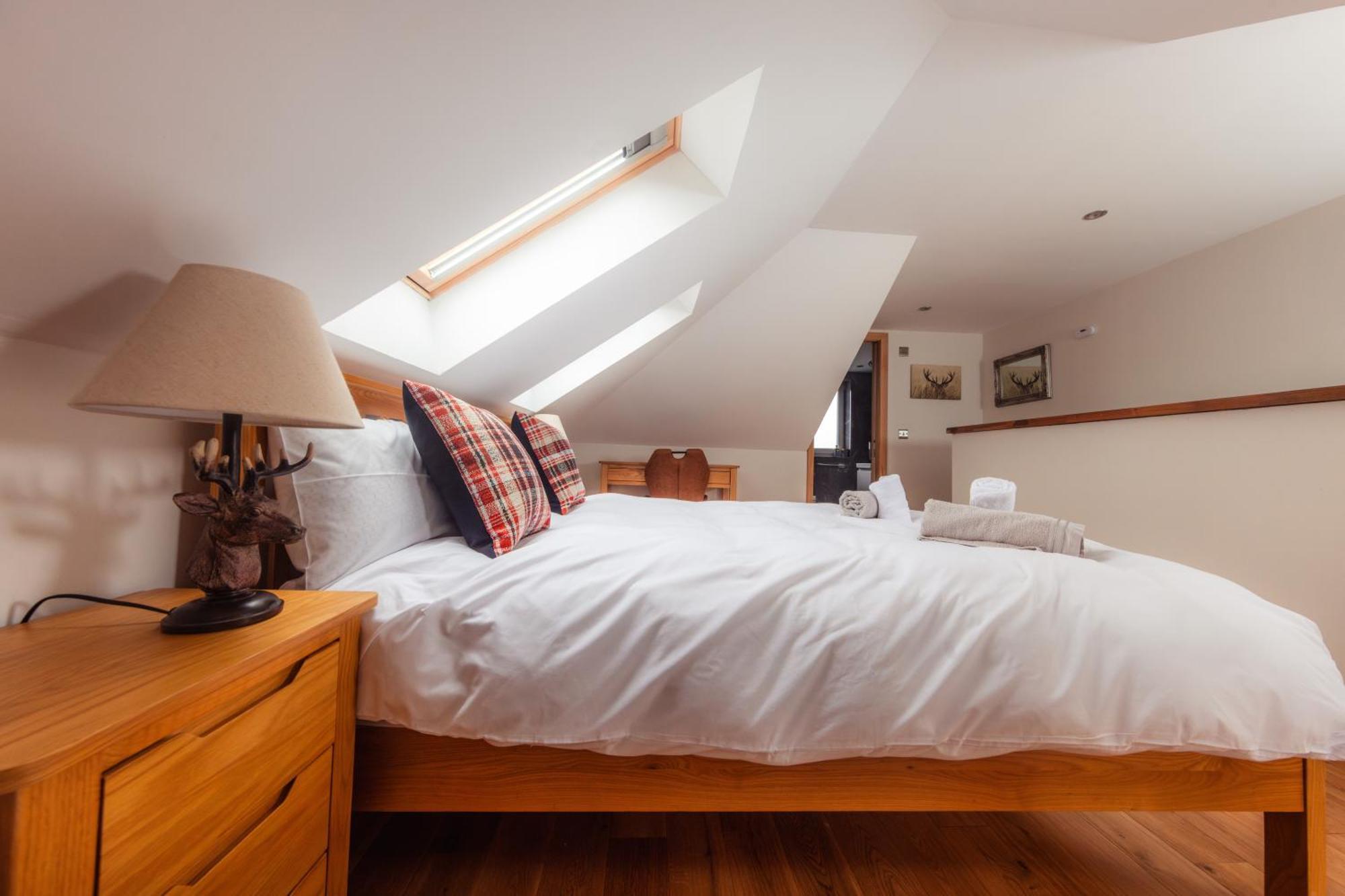 Luxury Cottage With Stunning Views By Fairy Pools 4 Carbost  Bagian luar foto