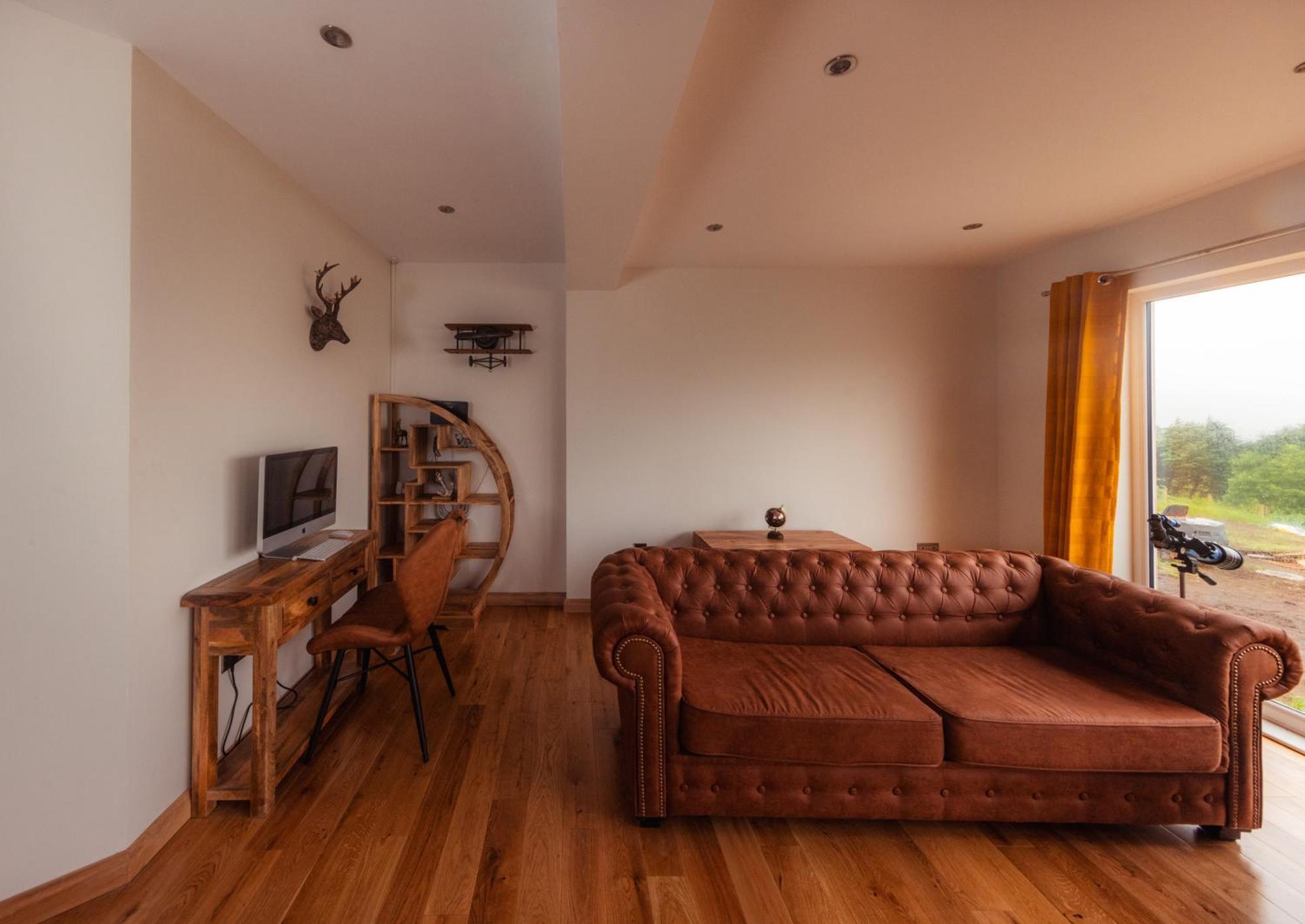 Luxury Cottage With Stunning Views By Fairy Pools 4 Carbost  Bagian luar foto